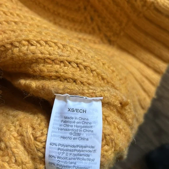 Madewell Sweater - Picture 6 of 7